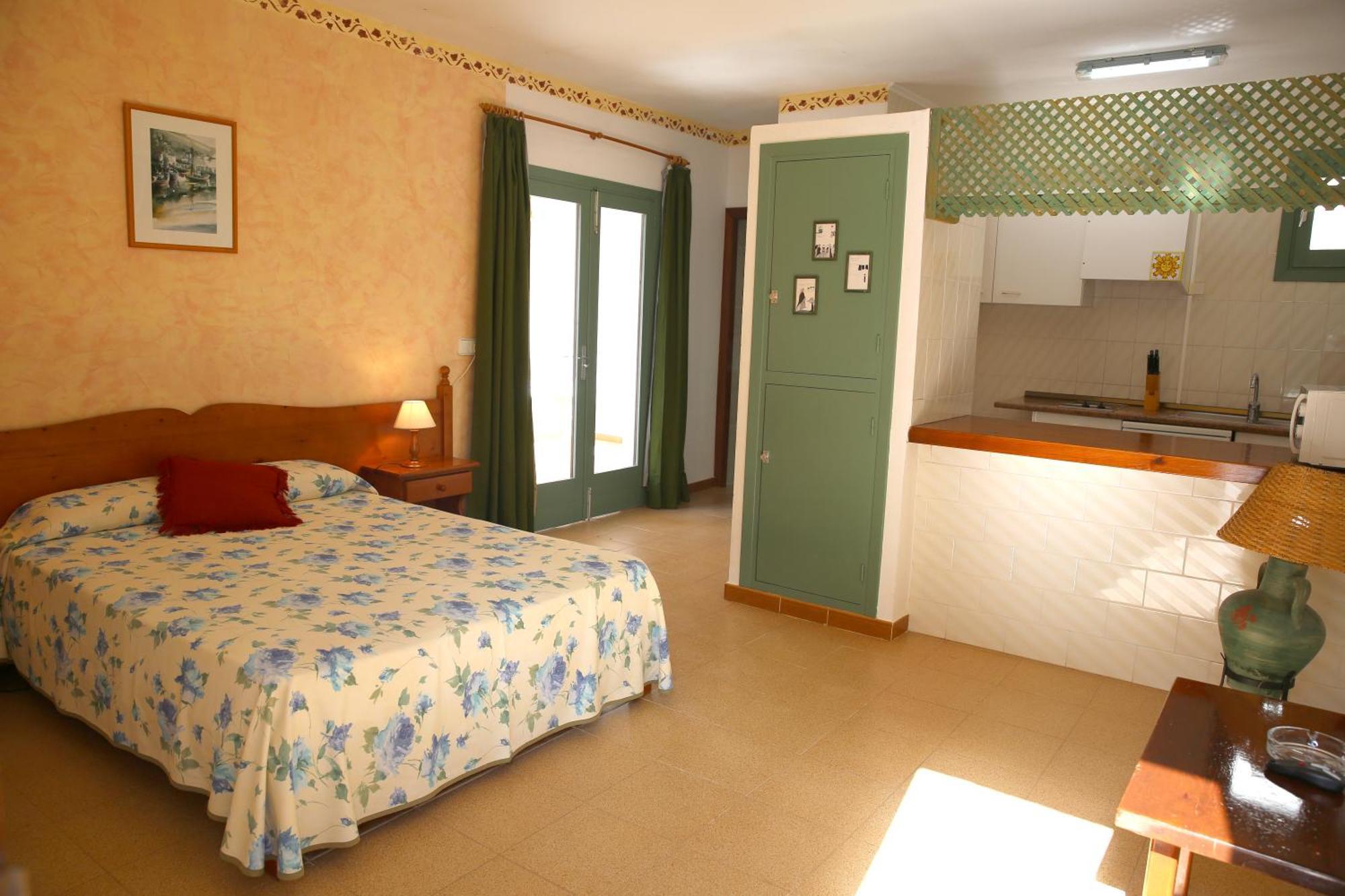 Apartamentos Mar Y Sal La Savina  Exteriör bild
