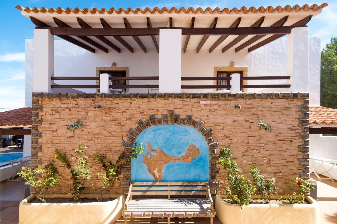 Apartamentos Mar Y Sal La Savina  Exteriör bild